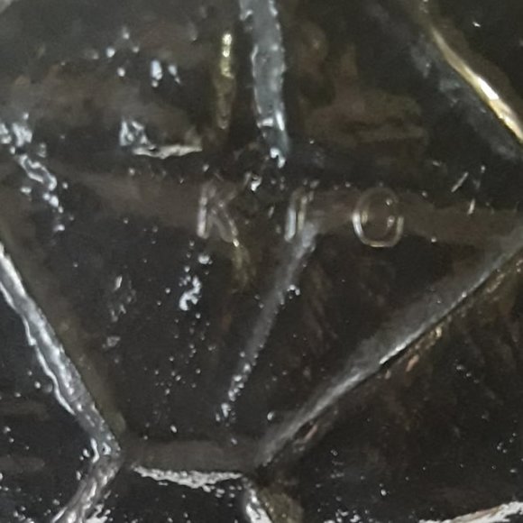 VINTAGE KIG INDONESIA PINEAPPLE GLASS DISH - FOR TRINKETS - CANDIES - ANYTHING - Picture 2 of 6